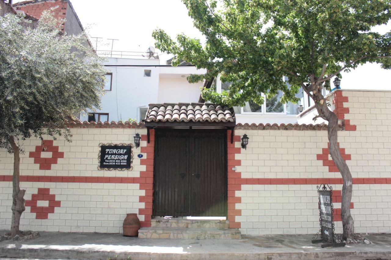 סלצ'וק Tuncay Pension מראה חיצוני תמונה